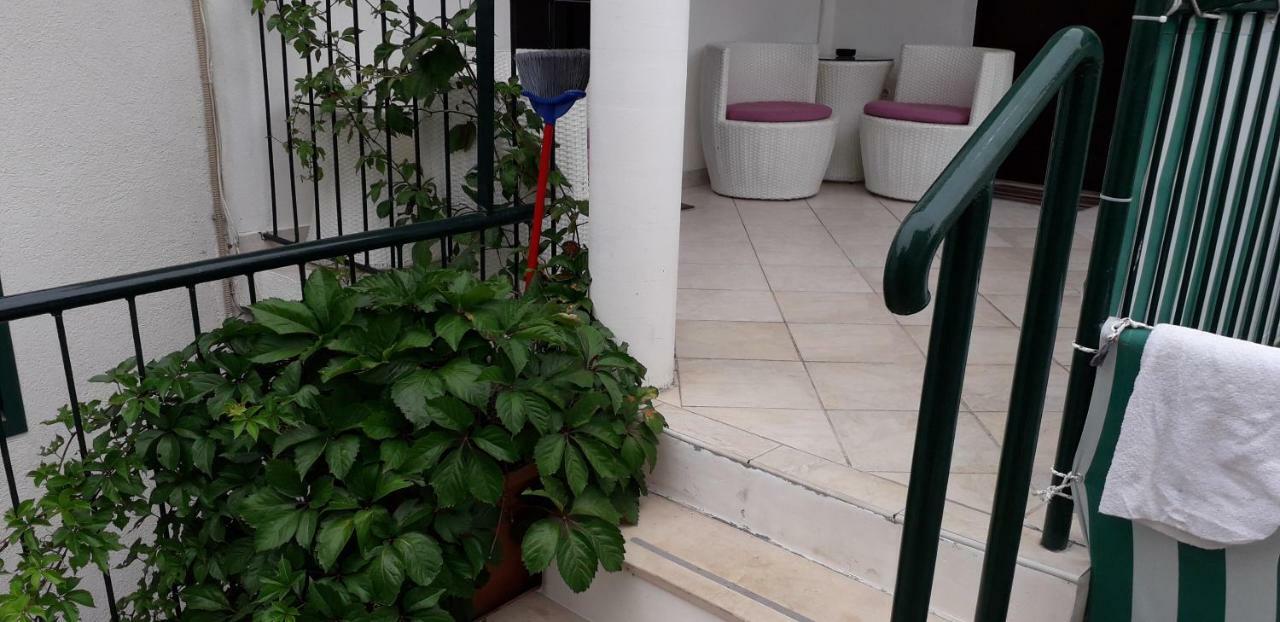 Apartment Perovic Baška Voda المظهر الخارجي الصورة